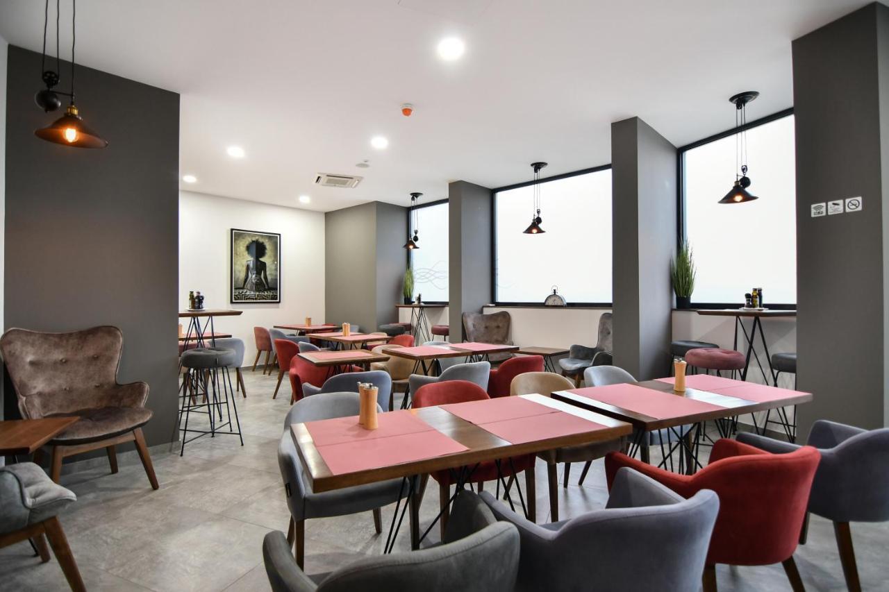 פודגוריצה Perla Residence Hotel & Spa מראה חיצוני תמונה